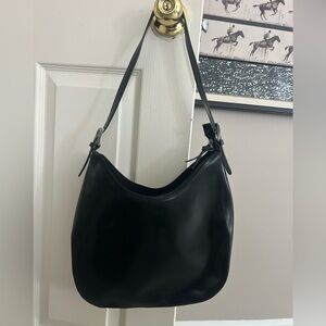 JCREW Italian Black Leather Shoulder Bag hobo, made in ITALY